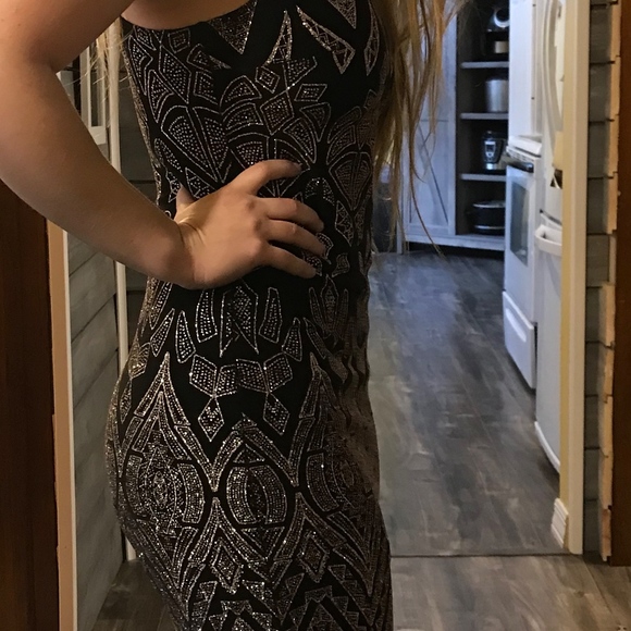 Homecoming/Prom Dress - Picture 2 of 3